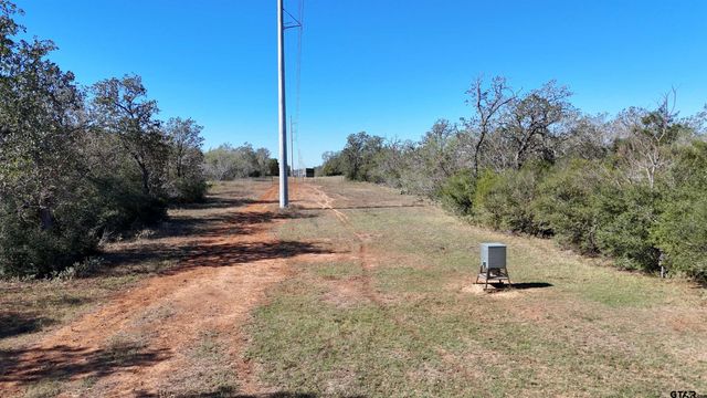 7180 CR 283, Harwood, TX 78632