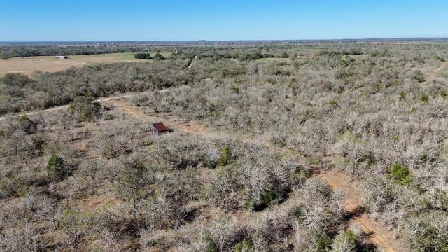 7180 CR 283, Harwood, TX 78632