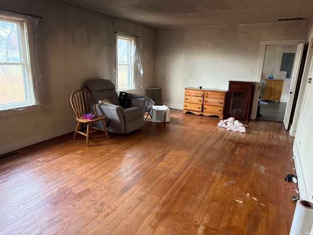 3728 Gear Street, Montmorenci, IN 47962