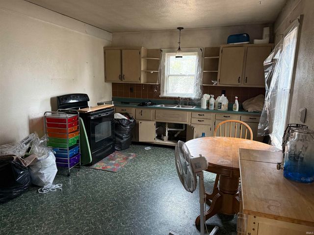 3728 Gear Street, Montmorenci, IN 47962