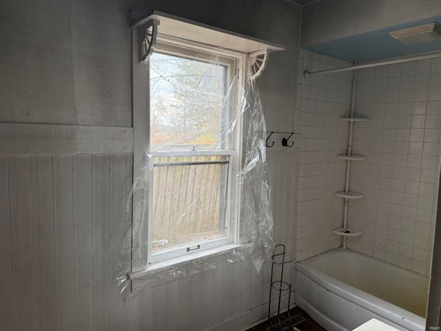 3728 Gear Street, Montmorenci, IN 47962