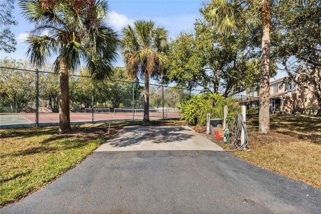 5937 BAYSIDE KEY DRIVE, Tampa, FL 33615