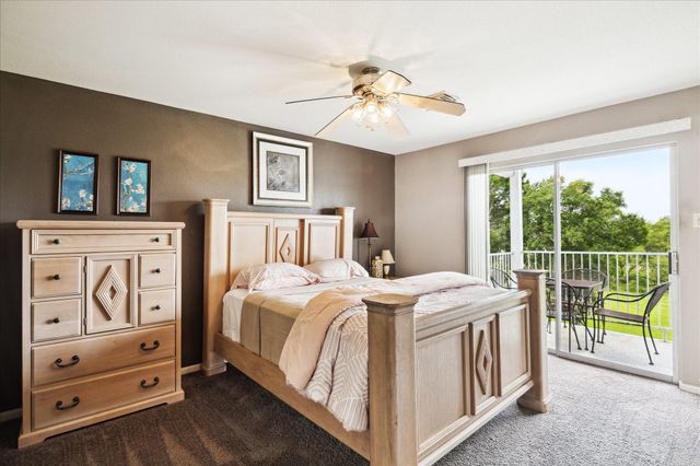 18617 Egret Bay Boulevard 308, Webster, TX 77058