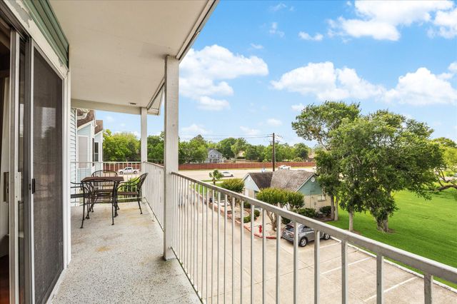 18617 Egret Bay Boulevard 308, Webster, TX 77058