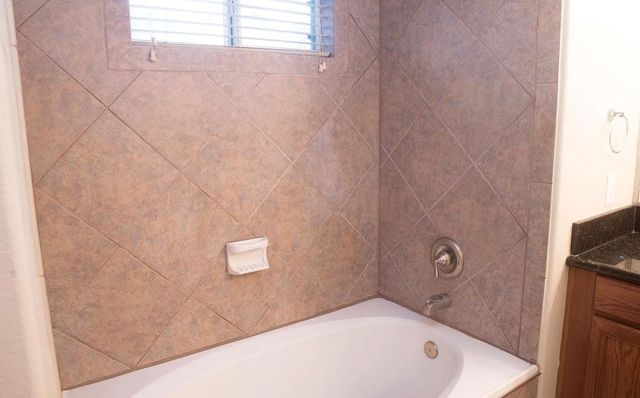 2237 Naomi St, Houston, TX 77054