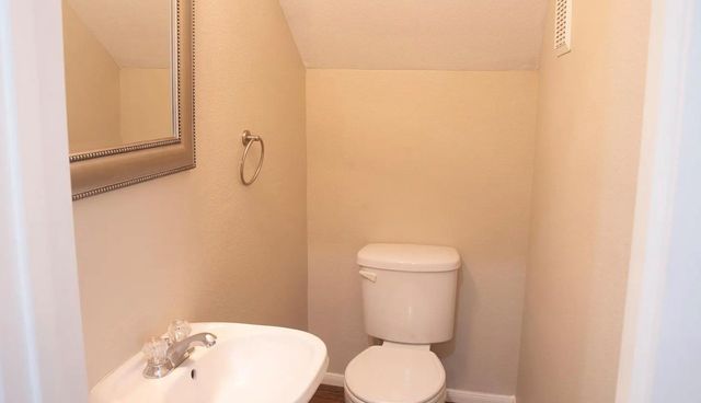 2237 Naomi St, Houston, TX 77054