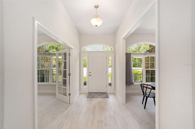 8489 NE 6TH LANE, High Springs, FL 32643