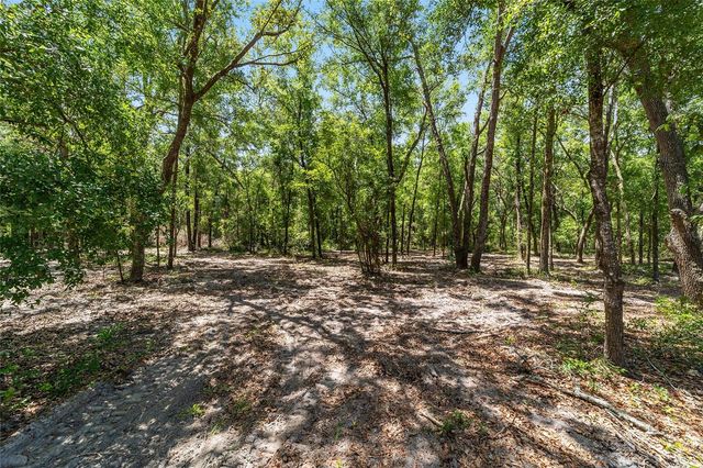 8489 NE 6TH LANE, High Springs, FL 32643