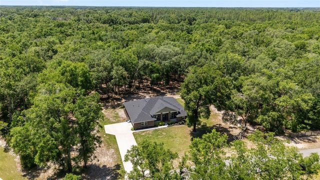 8489 NE 6TH LANE, High Springs, FL 32643