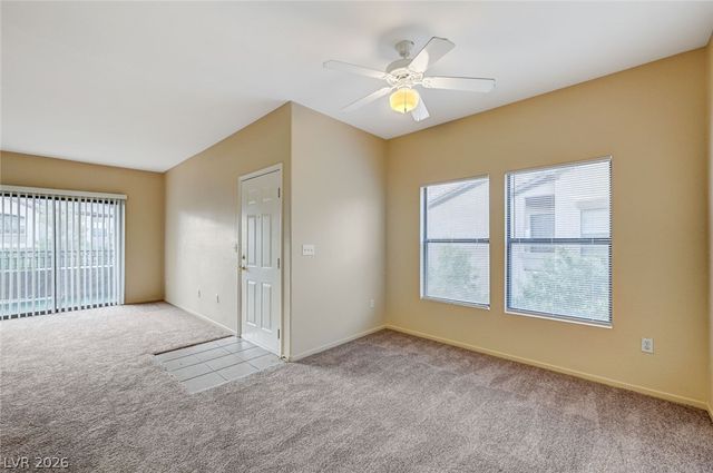 8250 North GRAND CANYON Drive 2093, Las Vegas, NV 89166