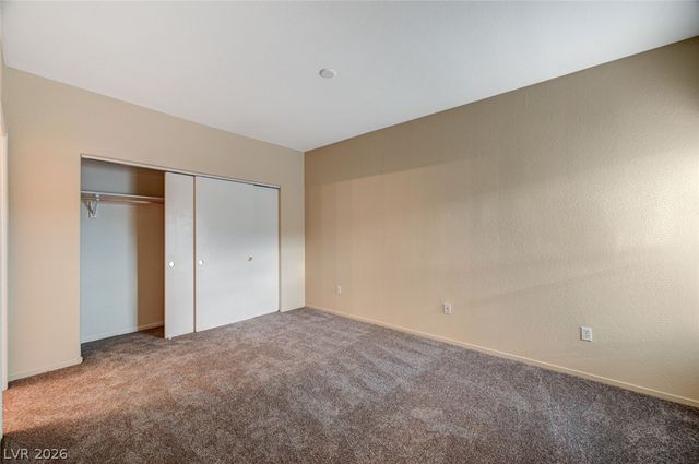 8250 North GRAND CANYON Drive 2093, Las Vegas, NV 89166