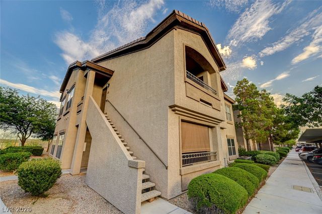 8250 North GRAND CANYON Drive 2093, Las Vegas, NV 89166