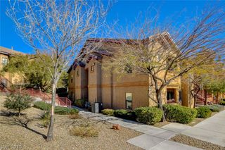 8250 North GRAND CANYON Drive 2093, Las Vegas, NV 89166