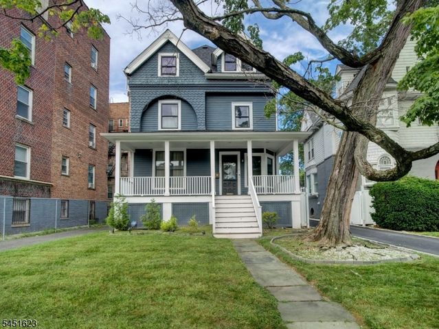 65 Glenwood Ave, East Orange City, NJ 07017