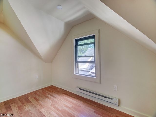 65 Glenwood Ave, East Orange City, NJ 07017