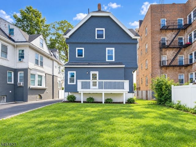 65 Glenwood Ave, East Orange City, NJ 07017