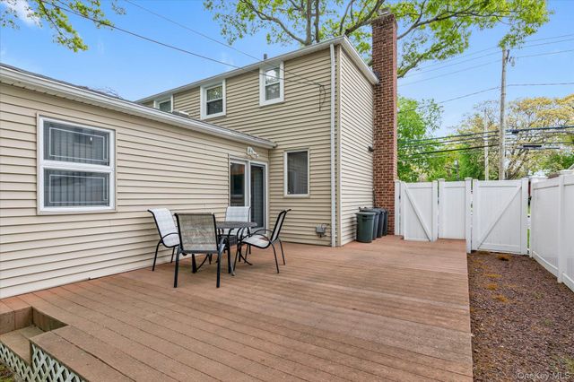 2000 Merrick Avenue, Merrick, NY 11566