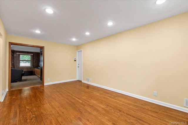 2000 Merrick Avenue, Merrick, NY 11566