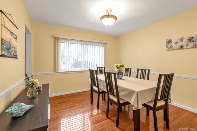 2000 Merrick Avenue, Merrick, NY 11566