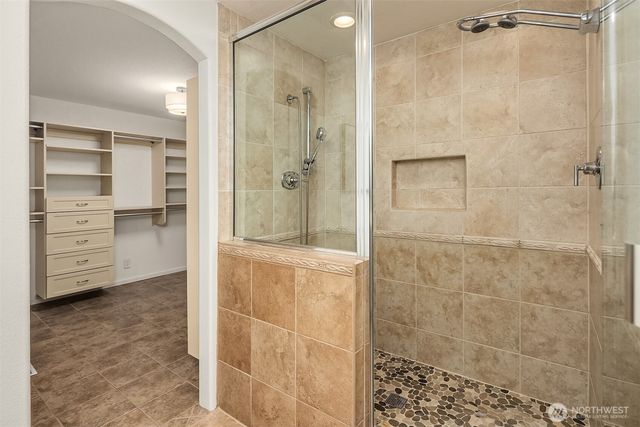 933 6th Place S, Kirkland, WA 98033