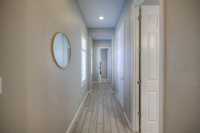 4014 Plaza Colina Lane NE, Rio Rancho, NM 87124