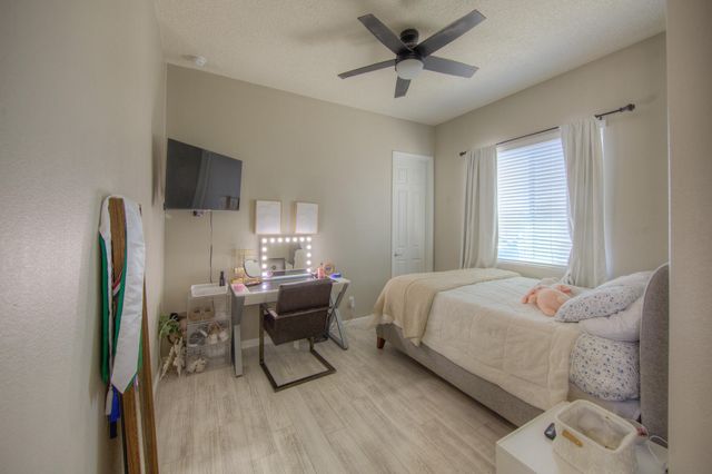 4014 Plaza Colina Lane NE, Rio Rancho, NM 87124