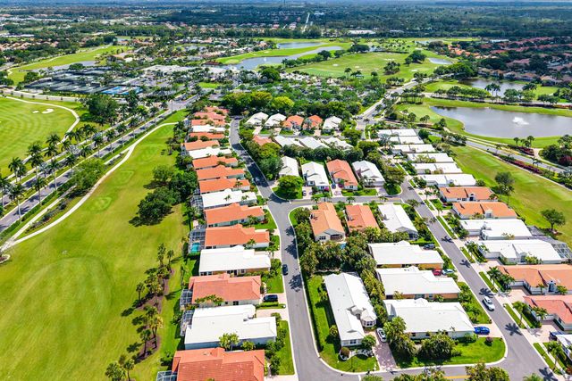 4510 Kensington Park Way, Wellington, FL 33449