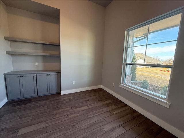 10140 NW 100th Street, Yukon, OK 73099