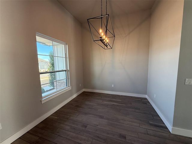 10140 NW 100th Street, Yukon, OK 73099