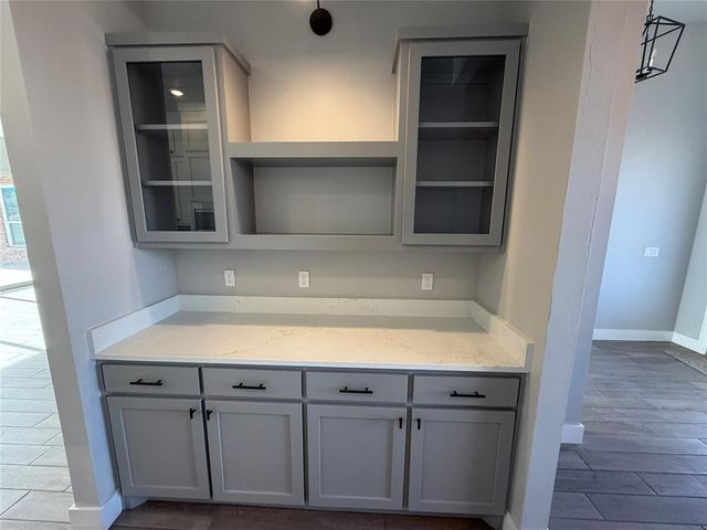 10140 NW 100th Street, Yukon, OK 73099