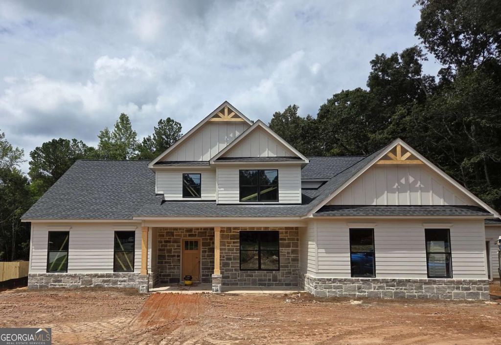 307 Rockwell Church Road, Winder, GA 30680