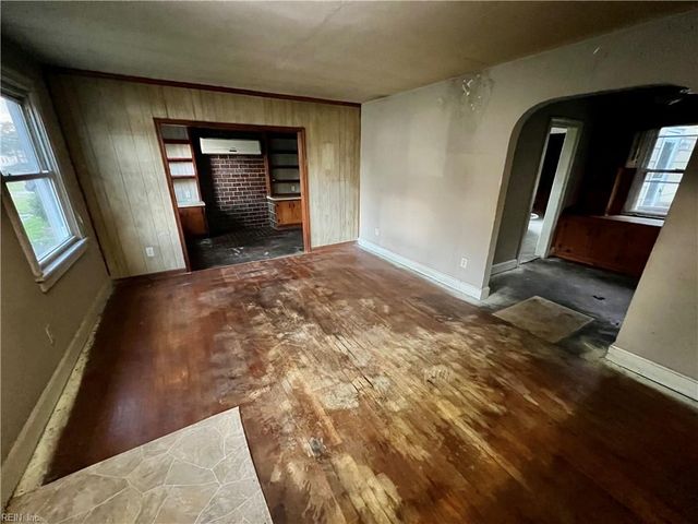 419 Alleghany RD, Hampton, VA 23661