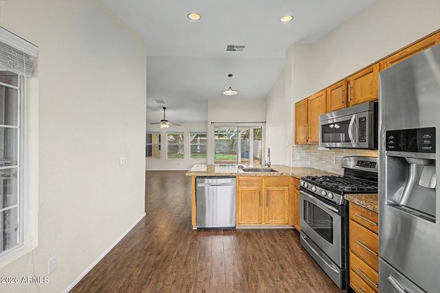 1014 W LEAH Lane, Gilbert, AZ 85233