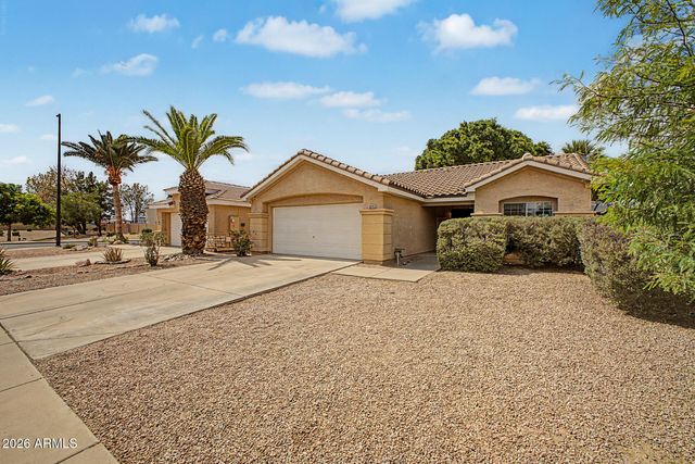 1014 W LEAH Lane, Gilbert, AZ 85233