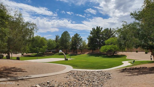 1014 W LEAH Lane, Gilbert, AZ 85233