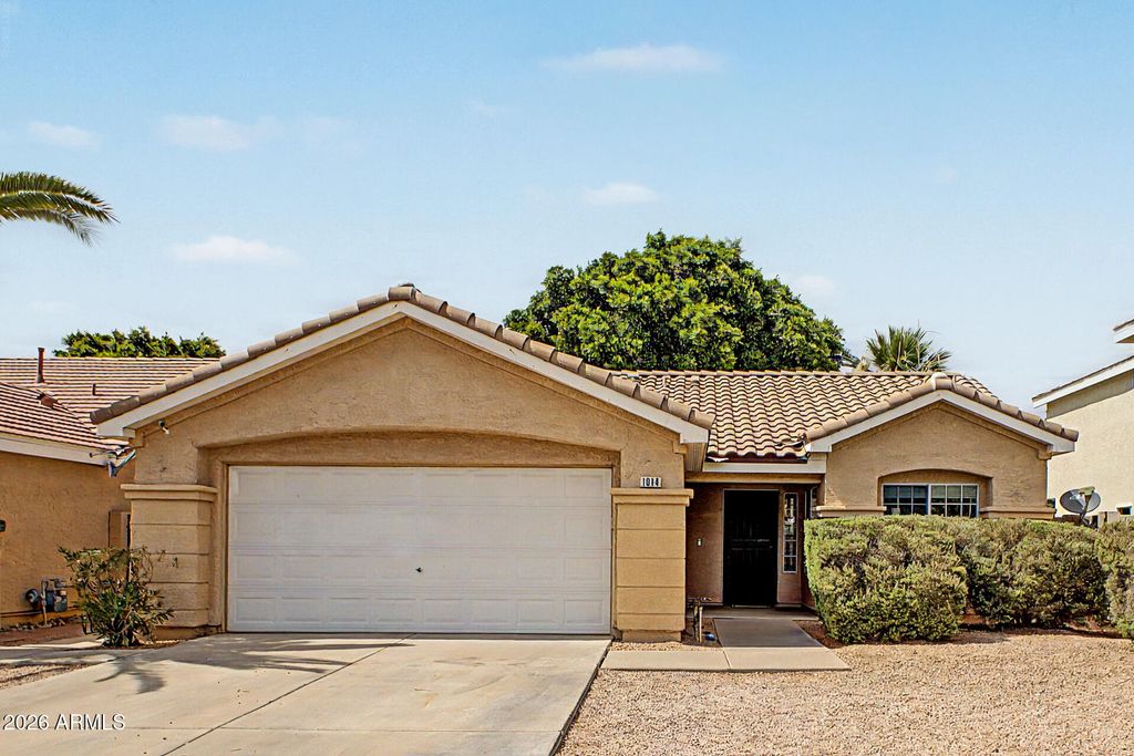1014 W LEAH Lane, Gilbert, AZ 85233