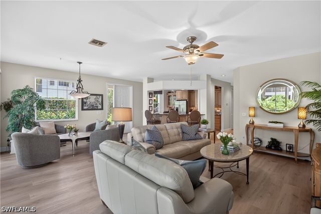 5035 YACHT HARBOR DR 103, Naples, FL 34112