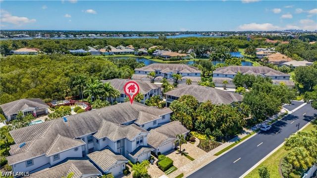 5035 YACHT HARBOR DR 103, Naples, FL 34112