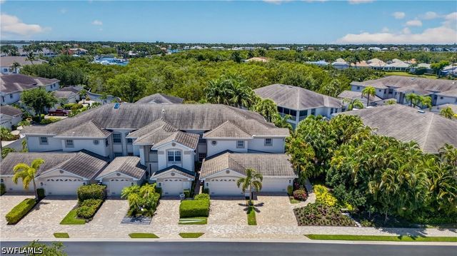 5035 YACHT HARBOR DR 103, Naples, FL 34112