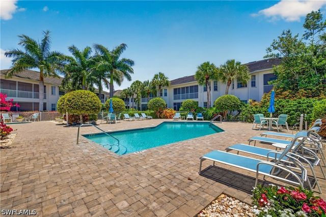 5035 YACHT HARBOR DR 103, Naples, FL 34112