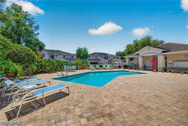 5035 YACHT HARBOR DR 103, Naples, FL 34112