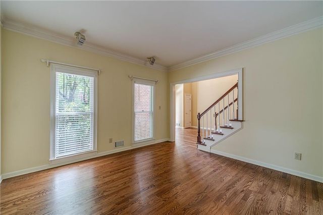 387 Coopers Pond Drive, Lawrenceville, GA 30044