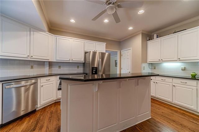 387 Coopers Pond Drive, Lawrenceville, GA 30044
