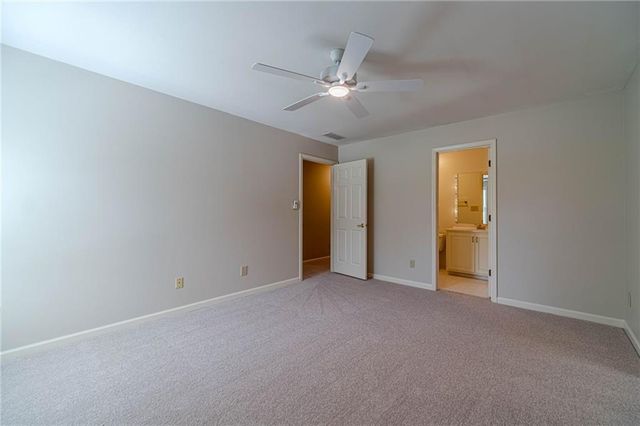 387 Coopers Pond Drive, Lawrenceville, GA 30044