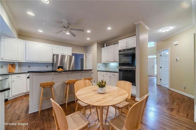 387 Coopers Pond Drive, Lawrenceville, GA 30044