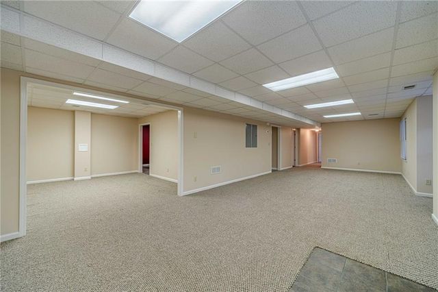387 Coopers Pond Drive, Lawrenceville, GA 30044