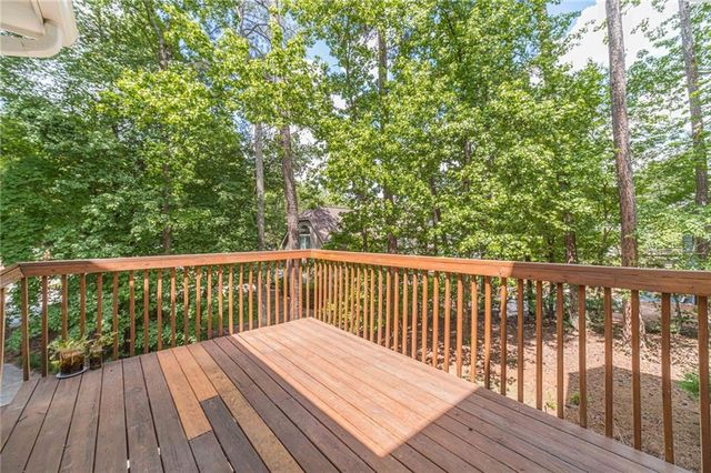 387 Coopers Pond Drive, Lawrenceville, GA 30044