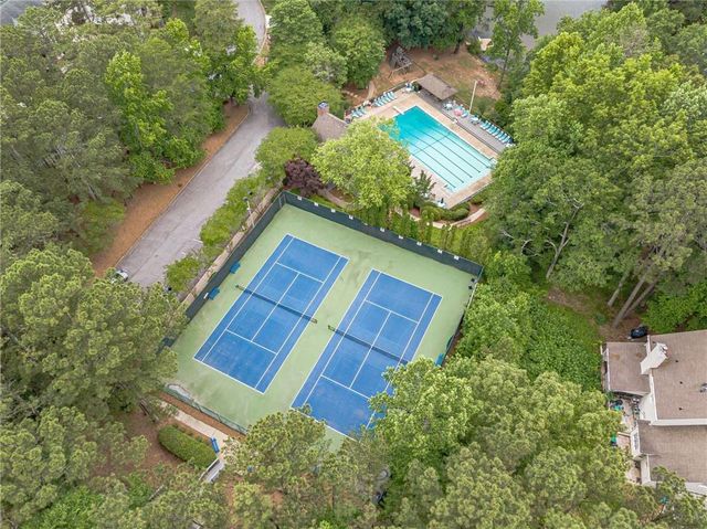 387 Coopers Pond Drive, Lawrenceville, GA 30044