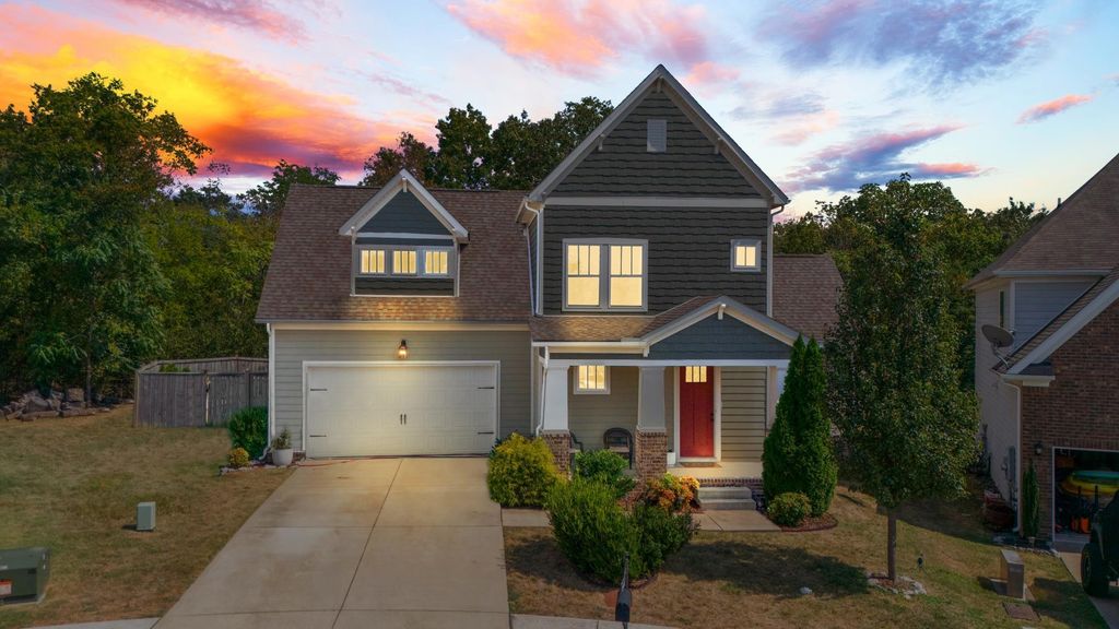 2944 Cherrybark Ct, Hermitage, TN 37076