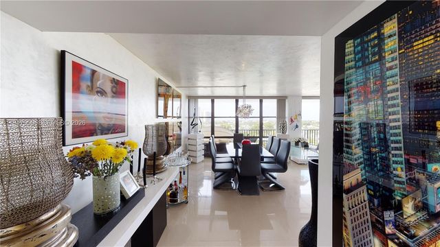 800 Parkview Dr 709, Hallandale Beach, FL 33009